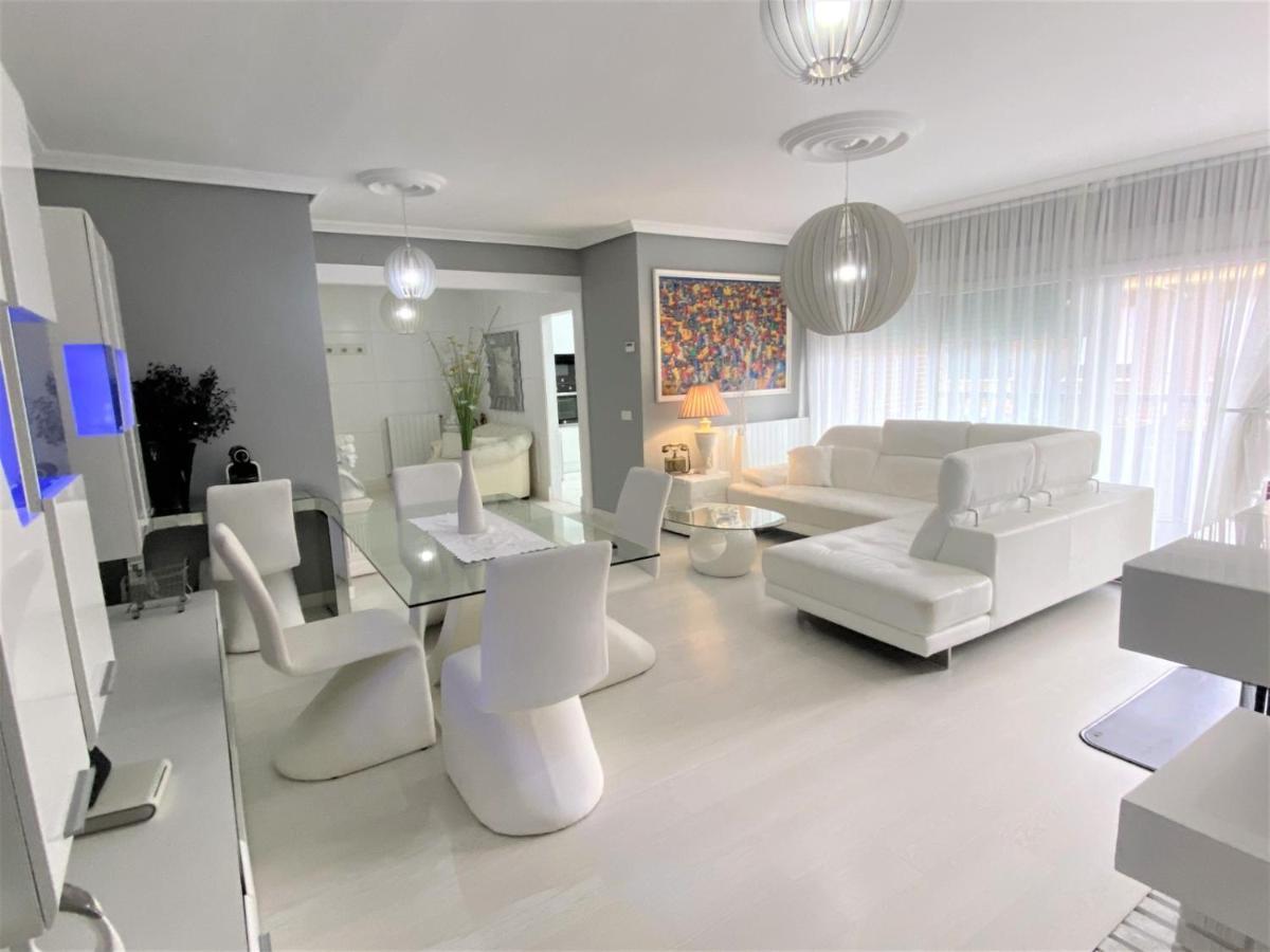 Atico Lujo Llanes Apartment Exterior photo