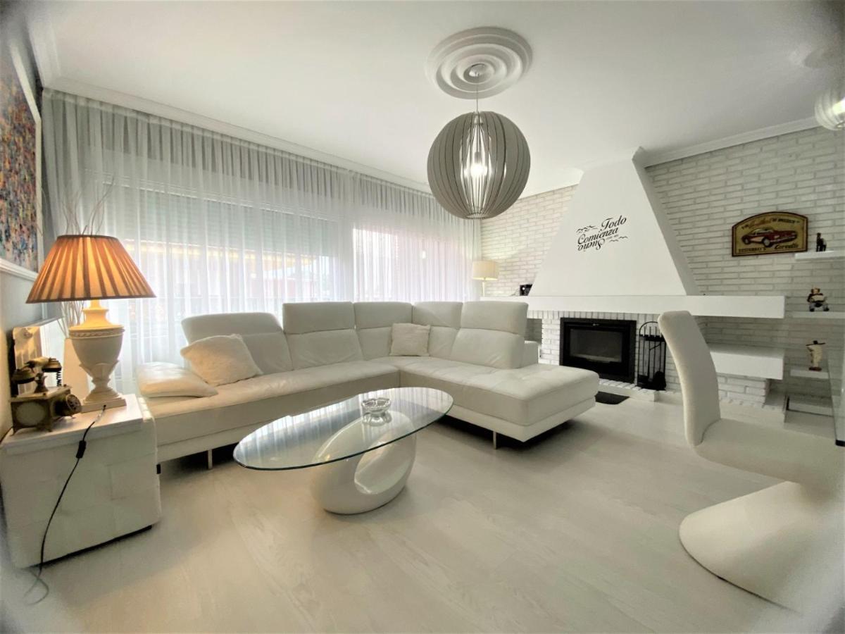 Atico Lujo Llanes Apartment Exterior photo